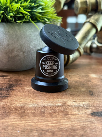 "KEEP PUSHING" MobNetic Pro 90